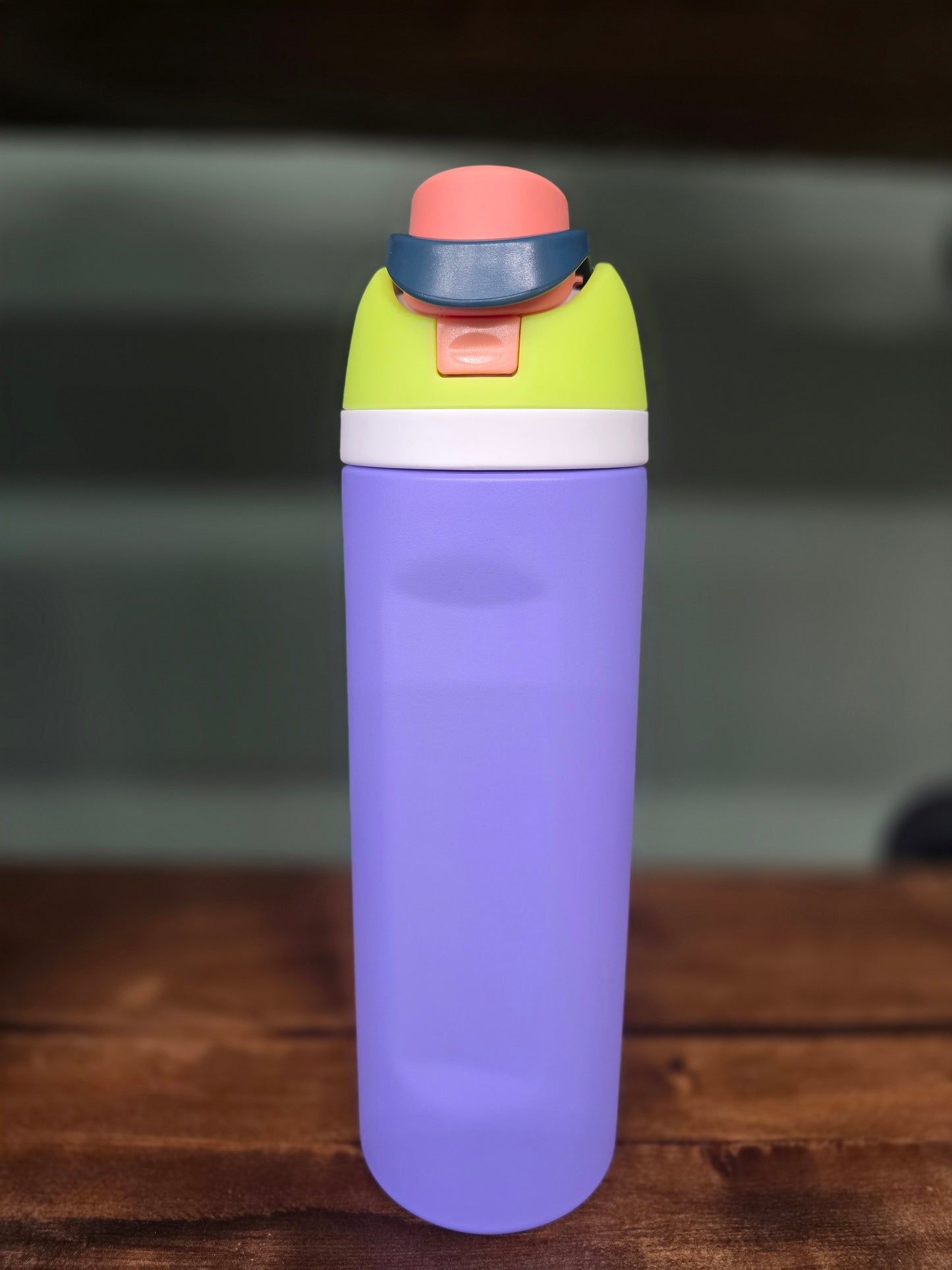 Everyday Flip-Top Water Bottle – 24 oz