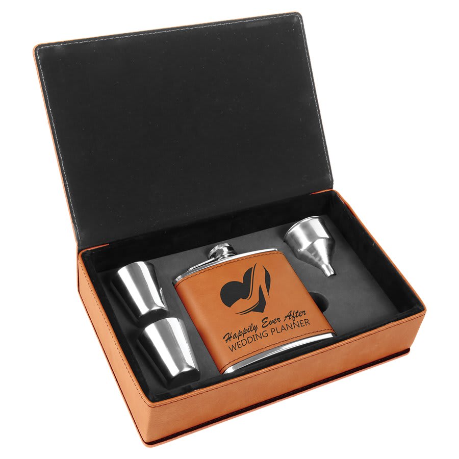 Leatherette Flask Gift Set 6 oz